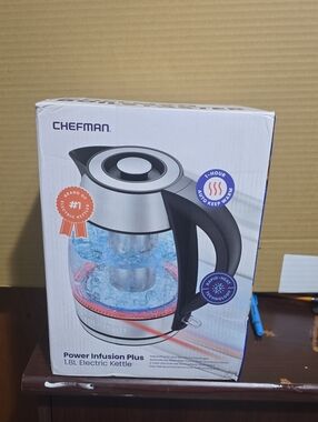 Chefman Power Infusion Plus 1.8L Electric Kettle - Black & Silver